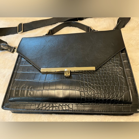 Béis “The Messenger” bag in Black Croc - excellent condition, used a few times! - Picture 3 of 6